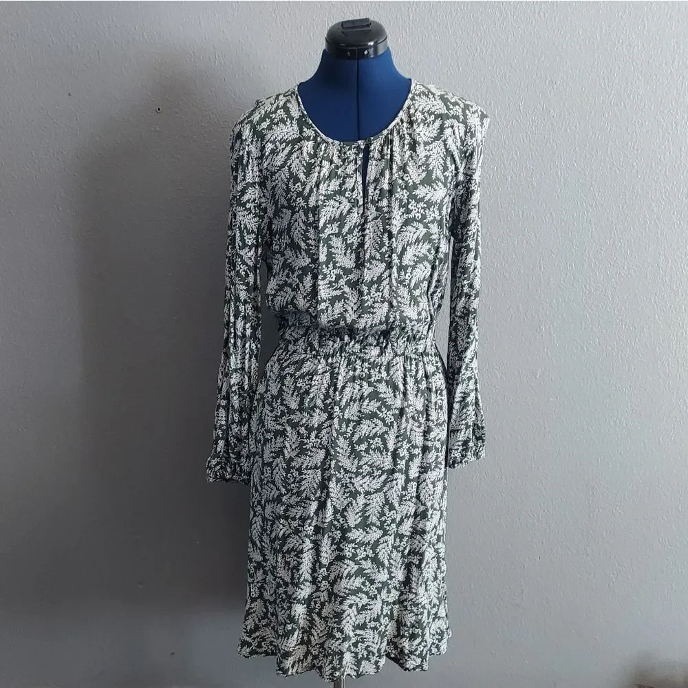 Old Navy Green Floral Dress Medium Tall